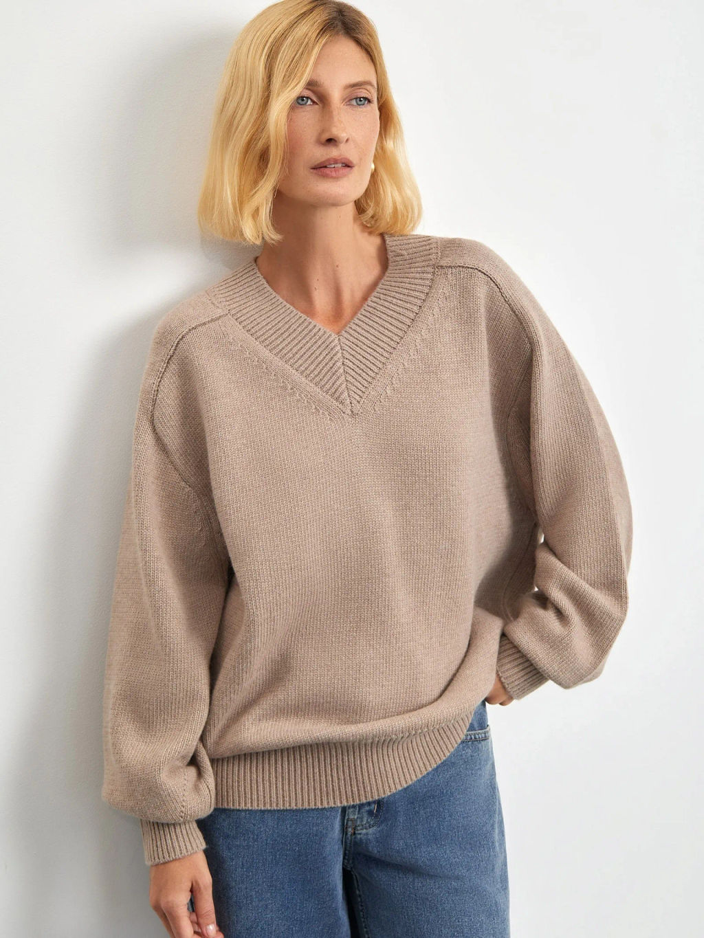 Джемпер с v-образным вырезом B2877/kaffi - Emka фото 10