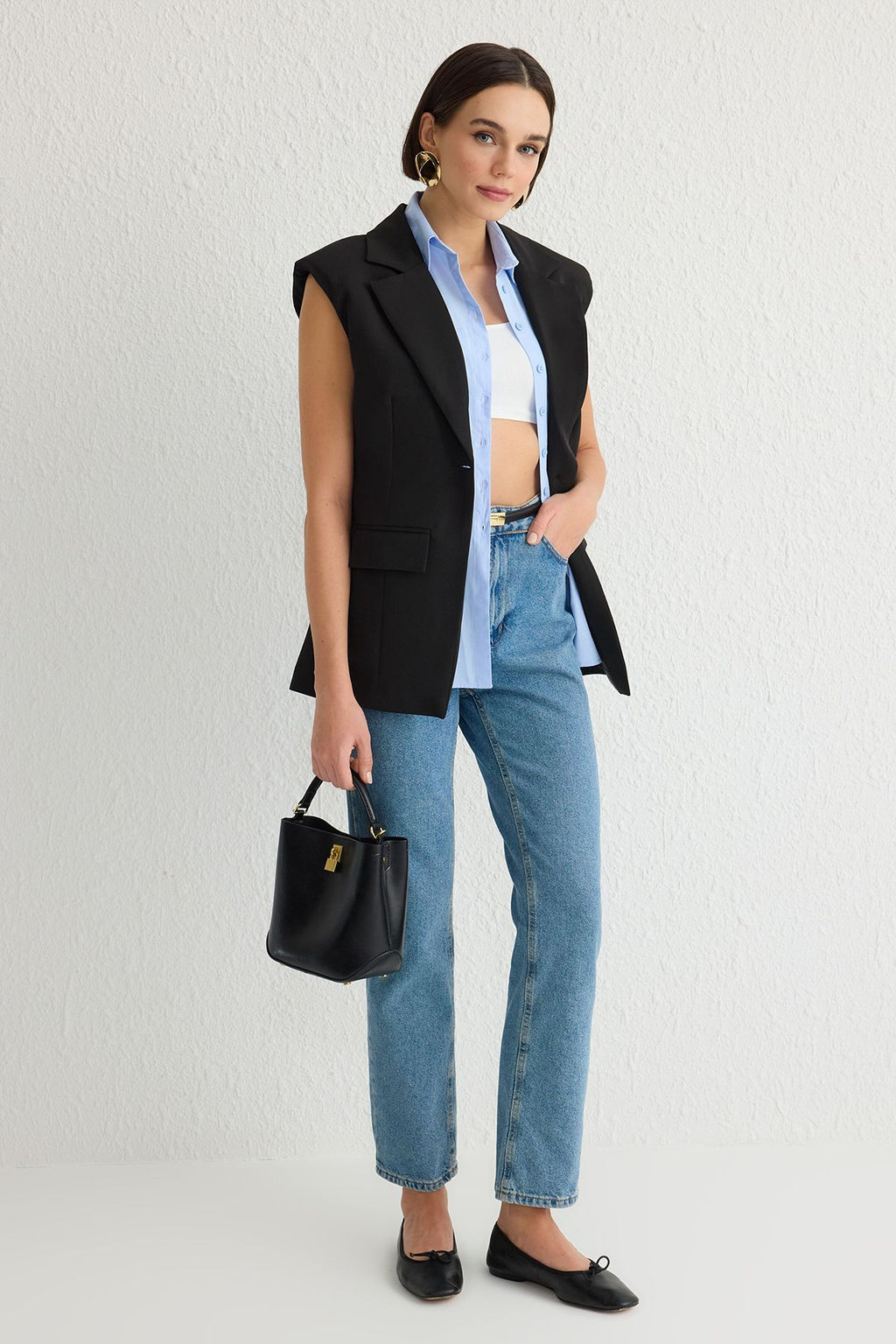 Trendyolmilla Siyah Gomlek Gorunumlu Fitted Dokuma Yelek TWOSS25YE00011  фото 2