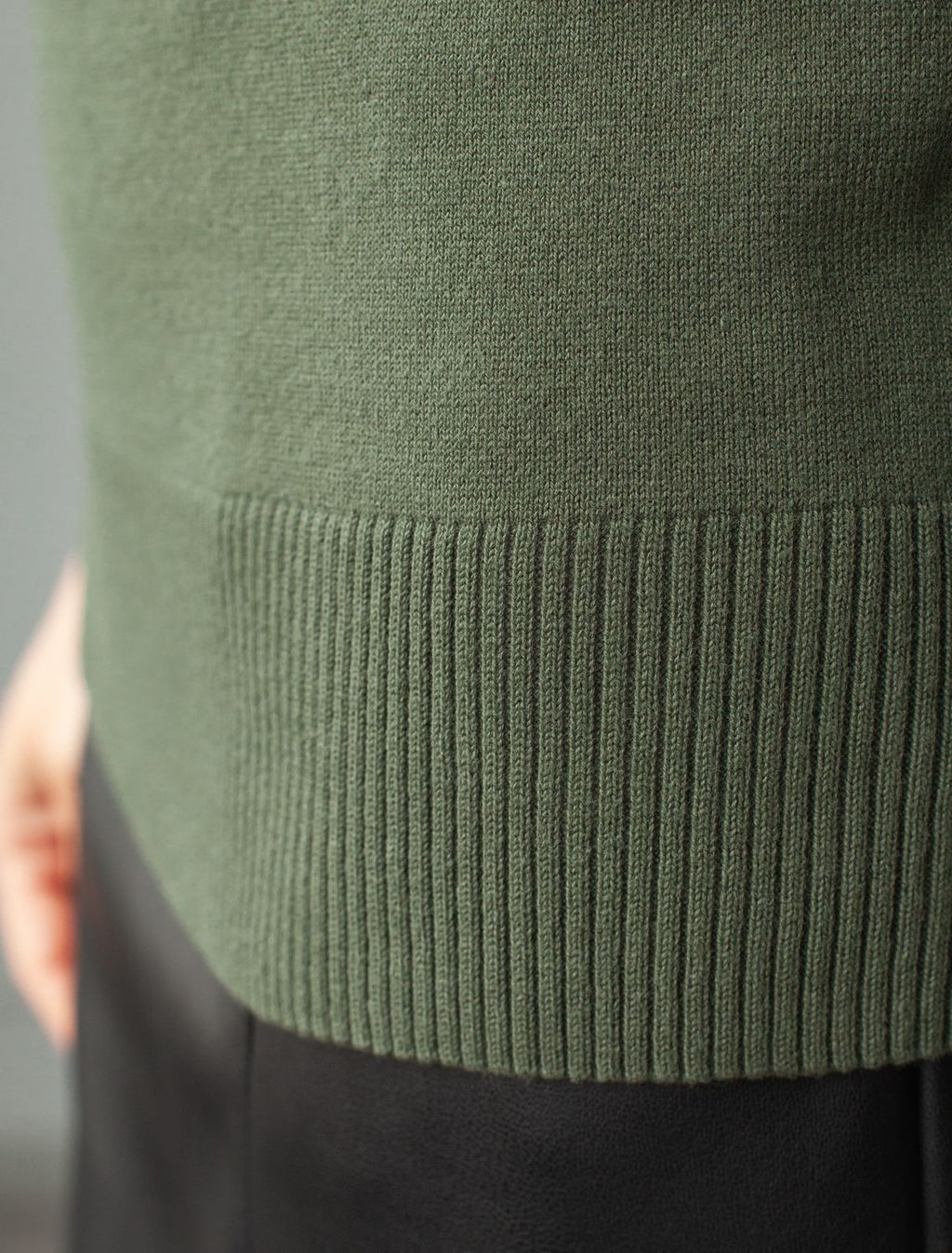 Джемпер тонкой вязки из хлопка с нейлоном