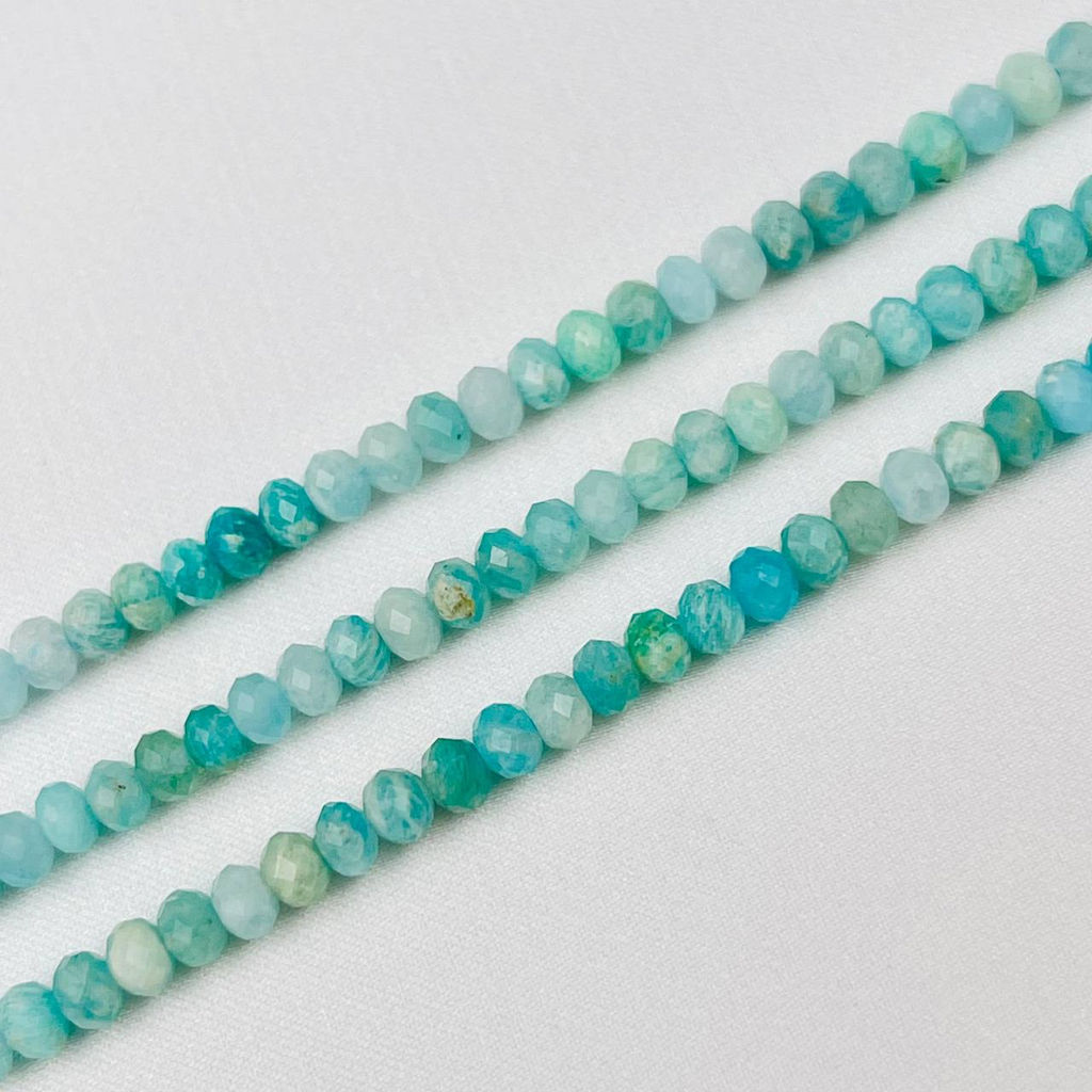 Бусины для украшений из Амазонита (130 бусин)