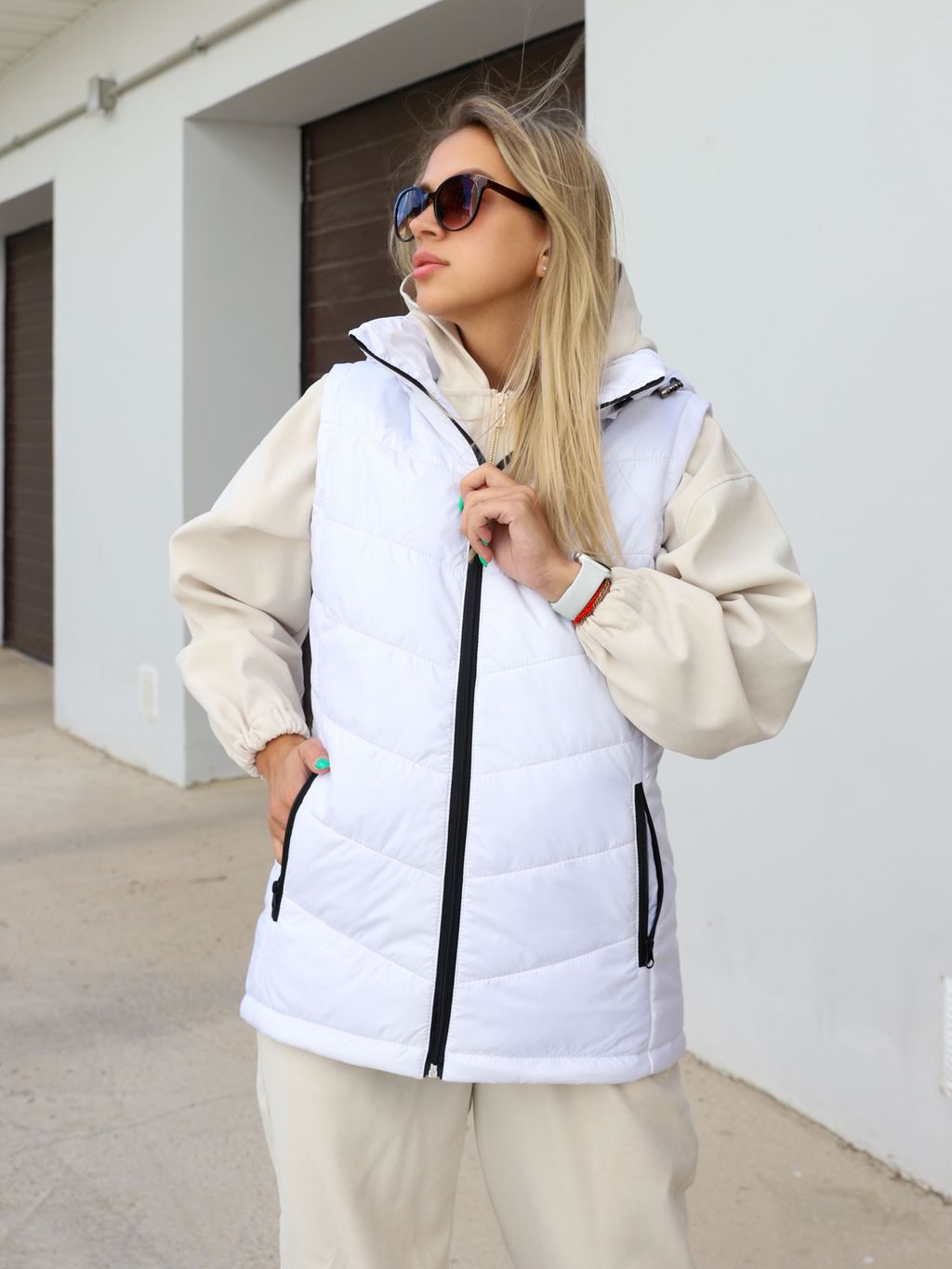 Женская Жилетка Г250 белый от Спортсоло