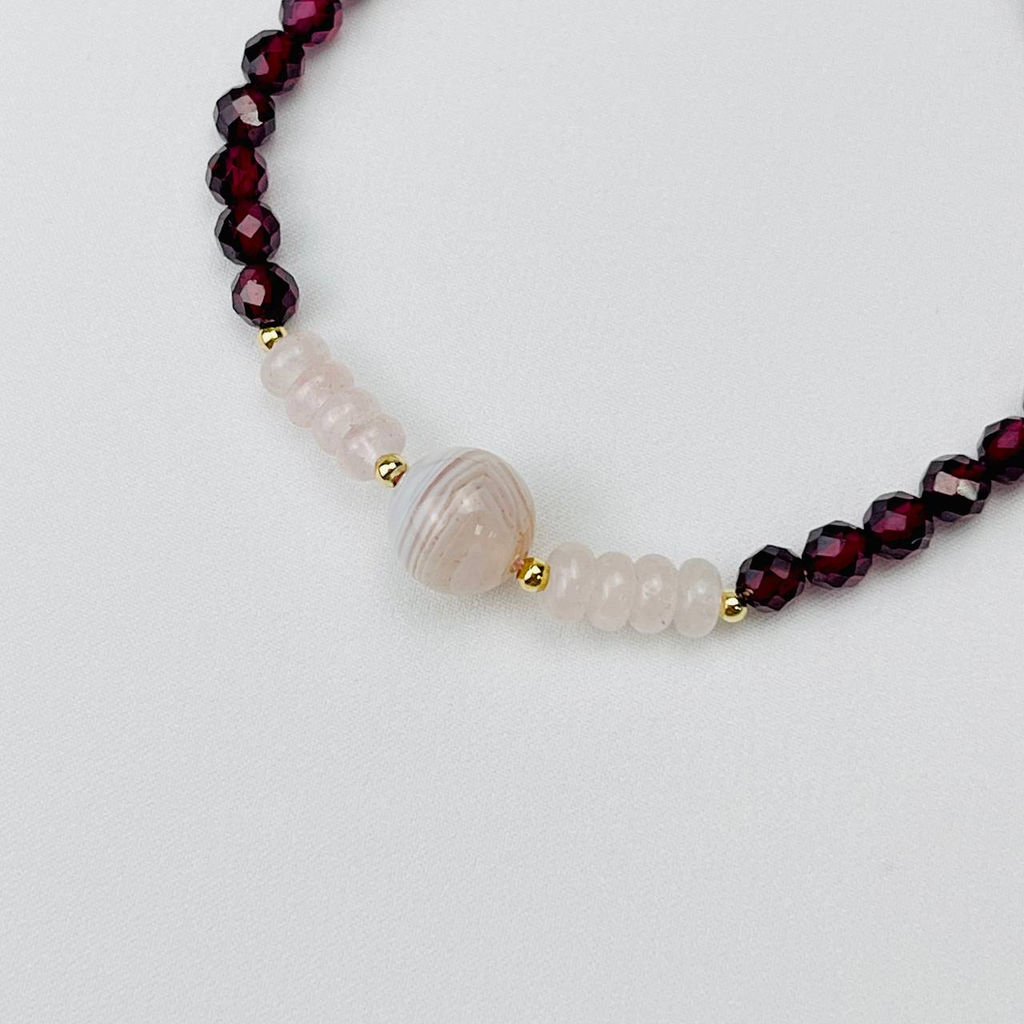Браслет из Граната,Розового кварца и Бразильского агата 16,5 см +