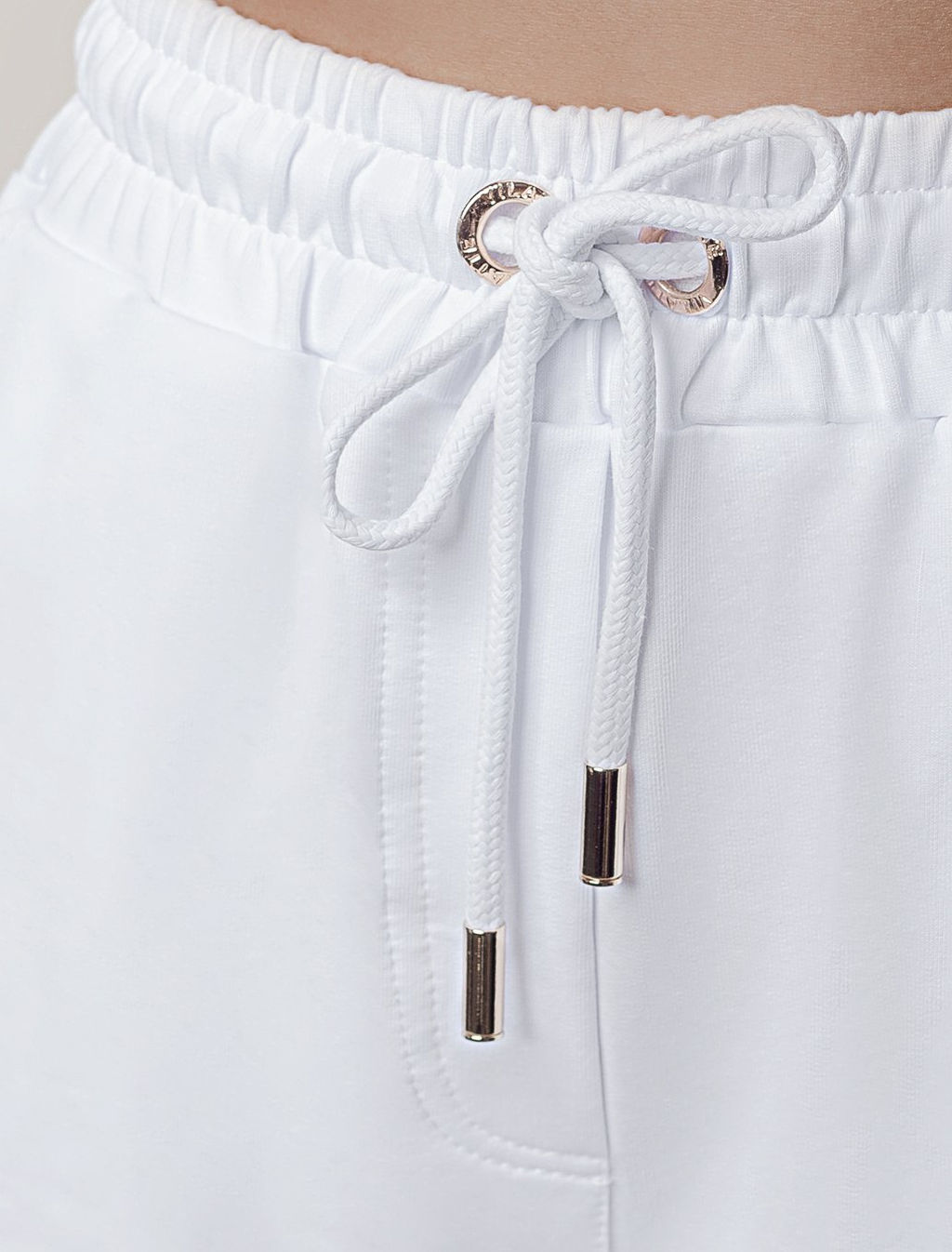 VILATTE / Шорты из тончайшего футера на резинке и отделкой с открытыми срезами  фото 2