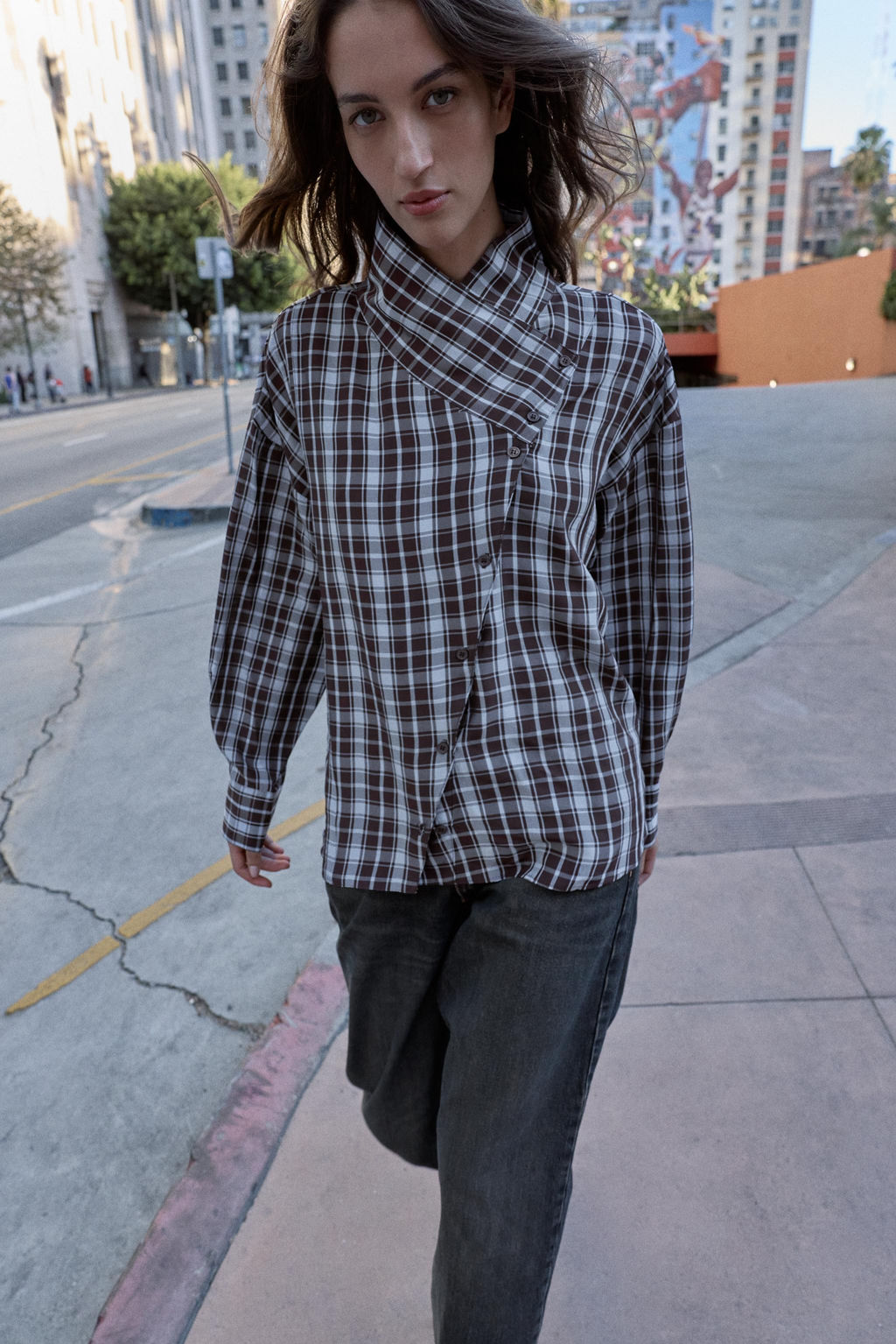 CHECK WRAP SHIRT - Zara фото 5