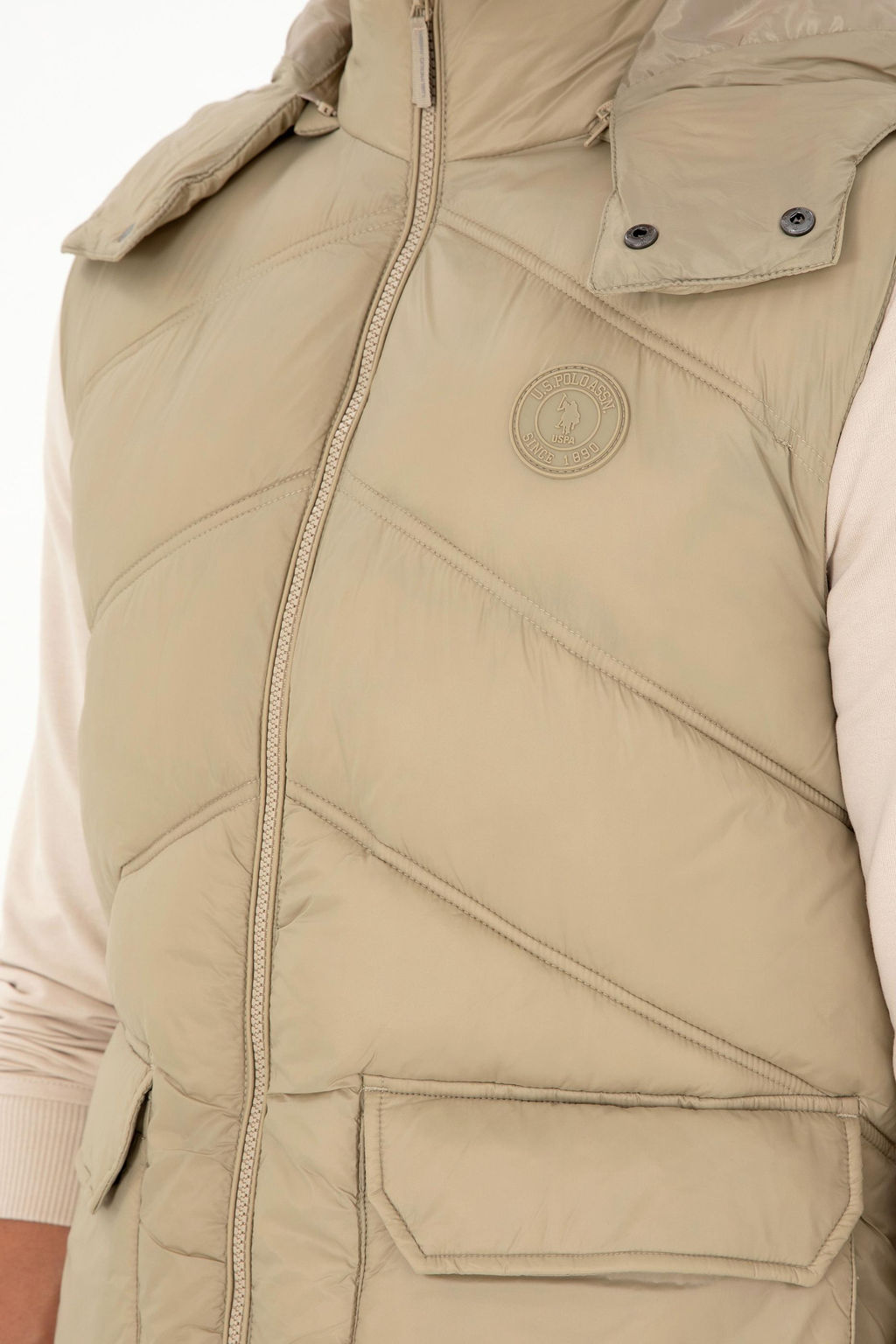 Мужской светлый жилет цвета хаки Неожиданная скидка в корзине - U.s. polo assn фото 14