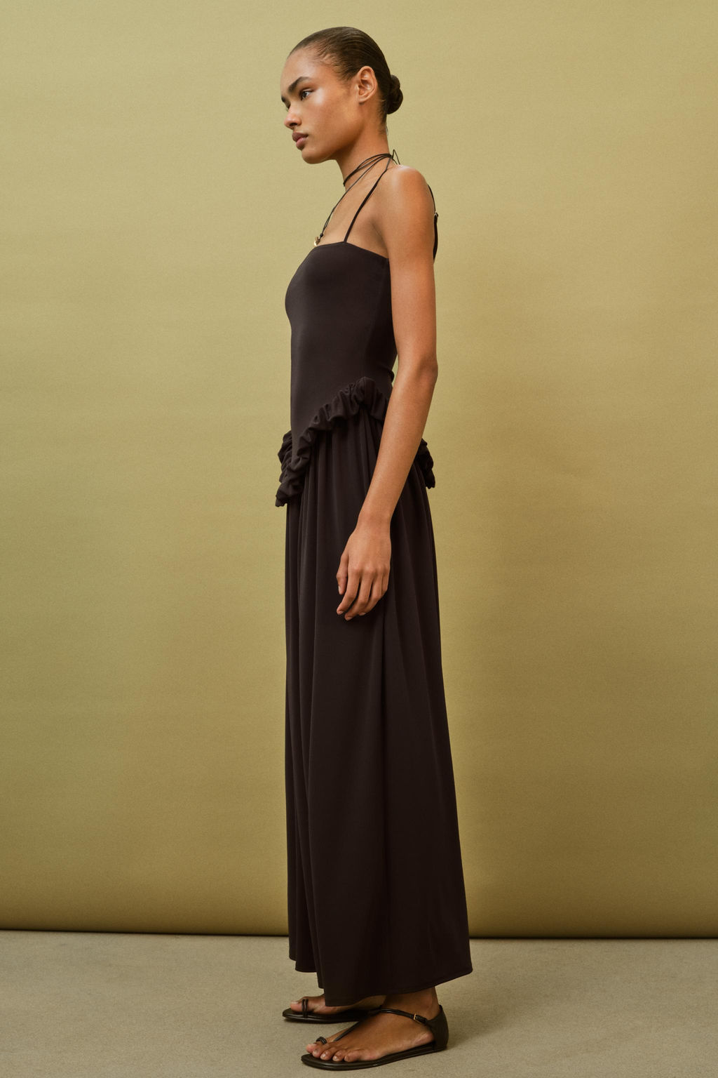 VESTIDO PEPLUM VOLUMEN / Marr?n oscuro - Zara фото 6