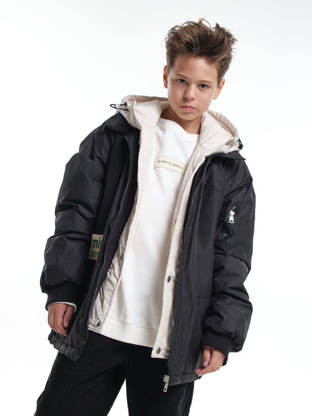 Куртка для мальчика утепленная 33-8215 черный