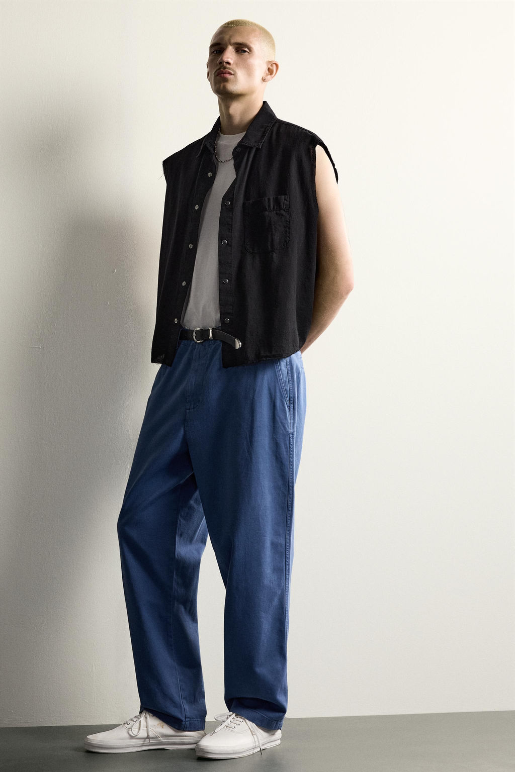 CAMISA TANK CROPPED FIT CUADROS / Negro - Zara фото 5