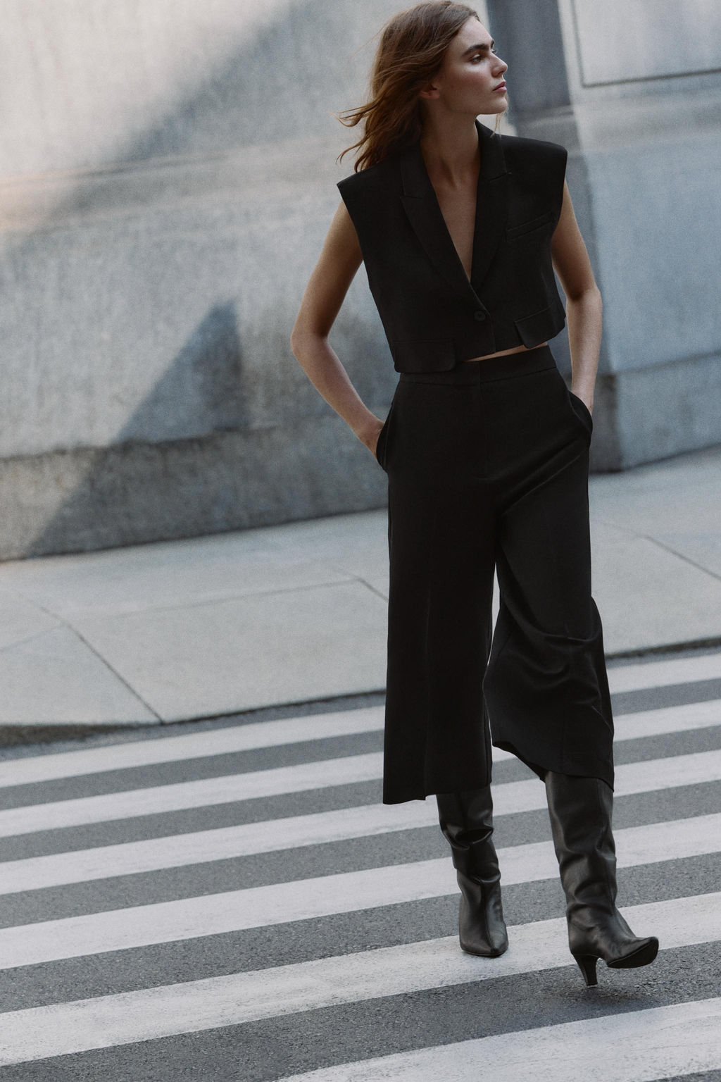 HIGH-WAIST CULOTTE TROUSERS - Zara фото 2