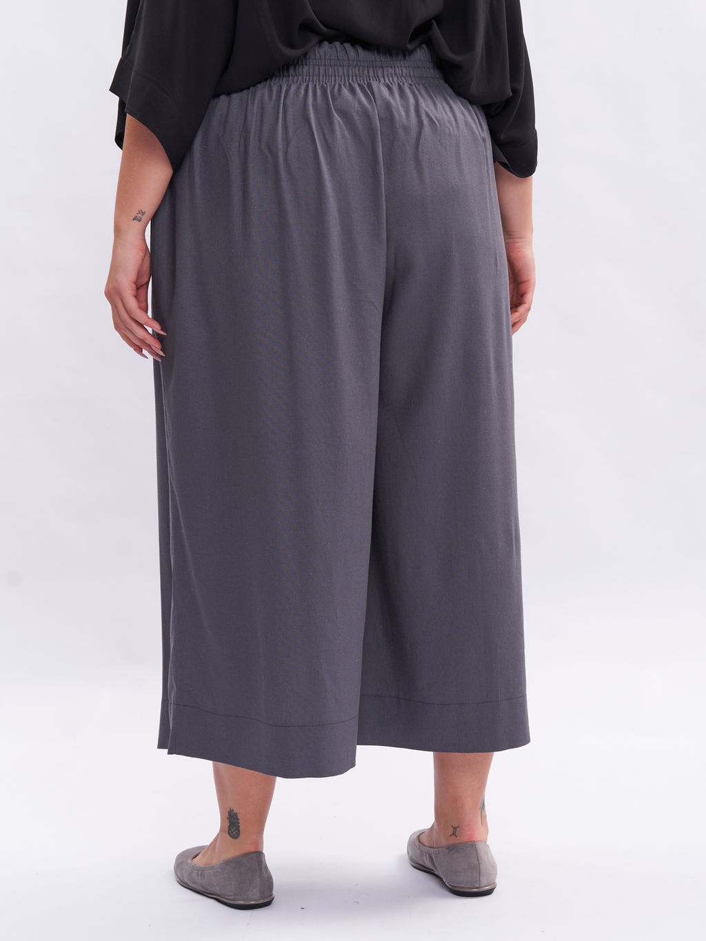 Брюки кюлоты льняные TBB19252GRY23