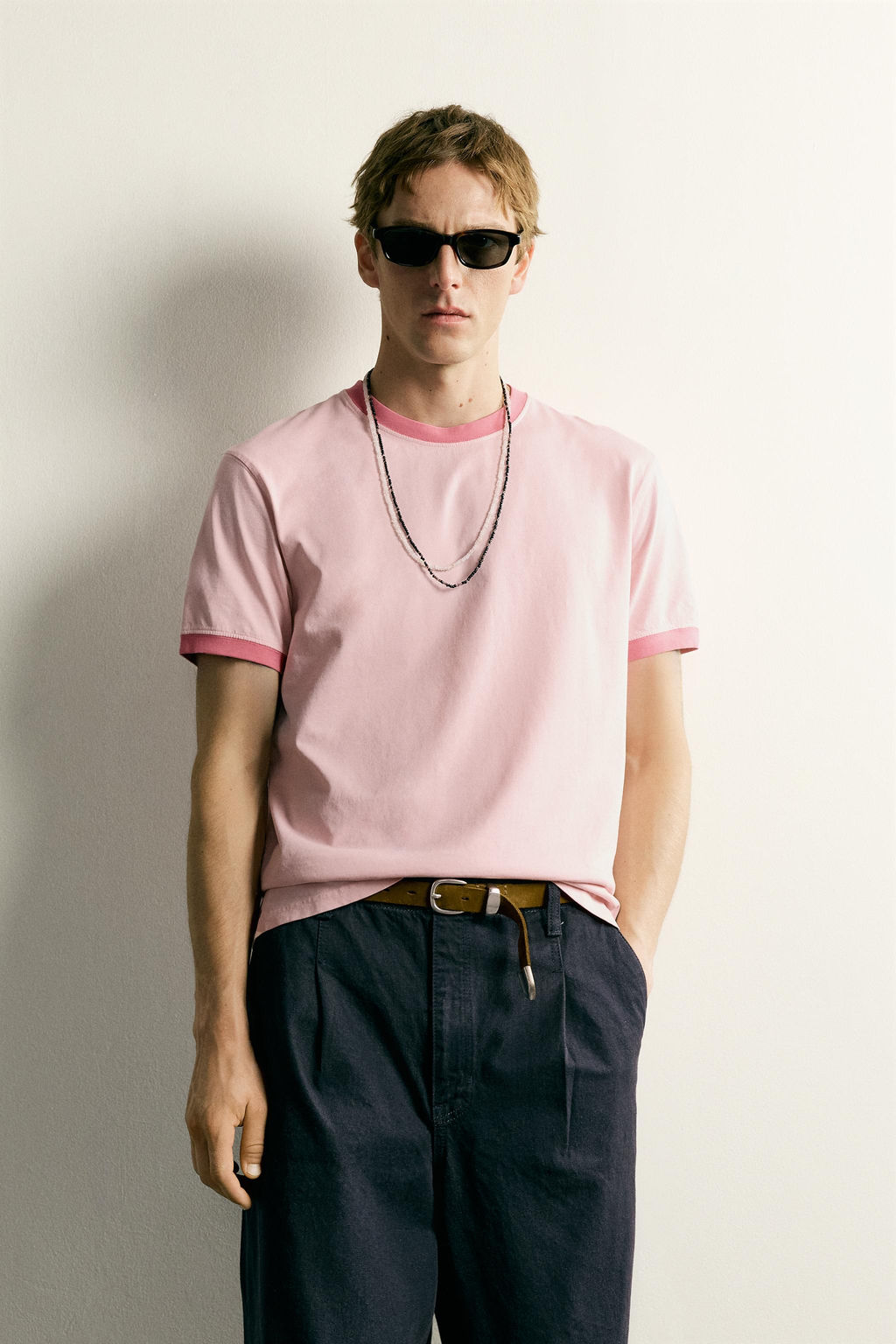 CAMISETA REGULAR FIT RIBETE CONTRASTE / Rosa claro - Zara фото 2