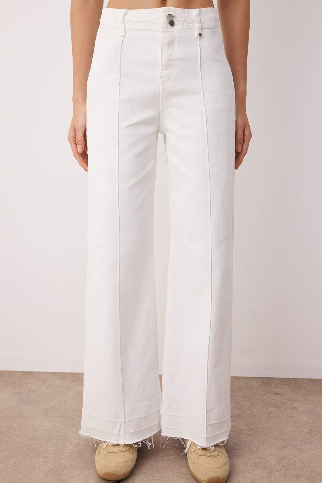 Beyaz Yuksek Bel Nervur Detayl? Paca Kesikli Wide Leg Jeans TWOSS25JE00310 - Trendyolmilla фото 3