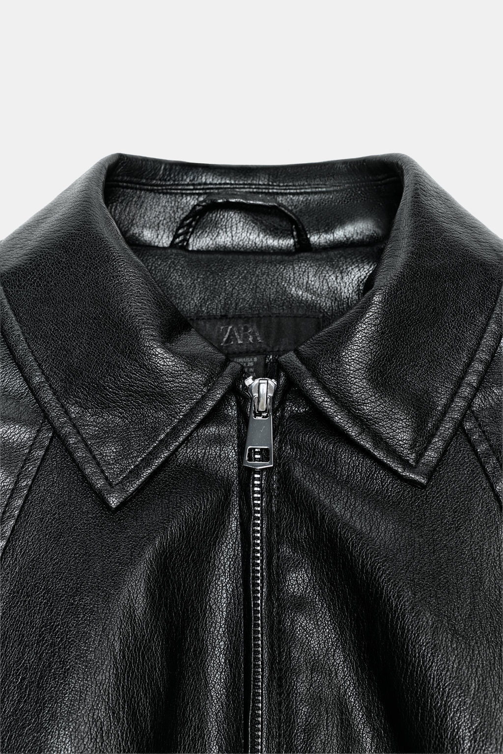 CHAQUETA BOMBER EFECTO PIEL / Negro - Zara фото 6