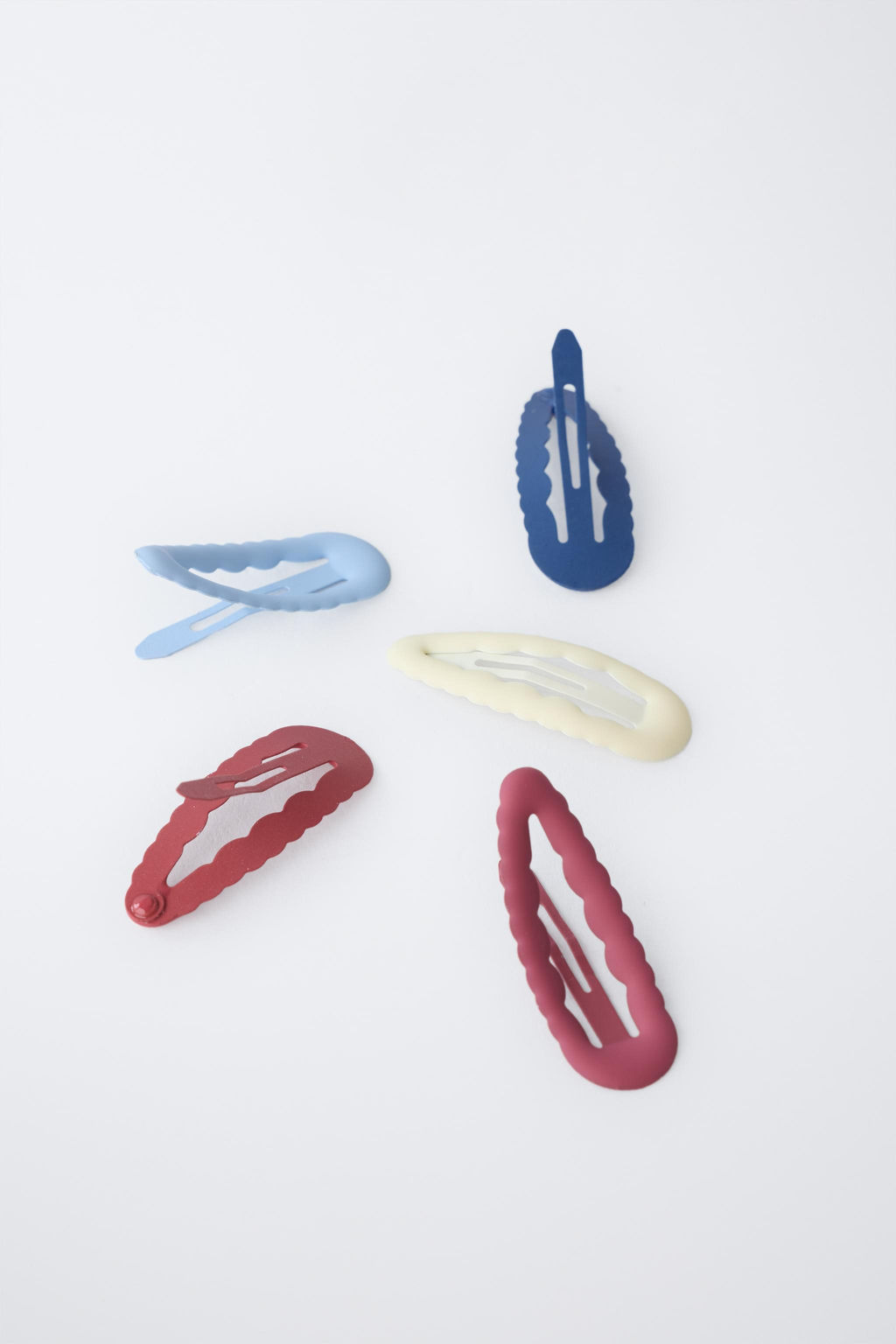PACK OF FIVE WAVY HAIR CLIPS - Zara фото 2