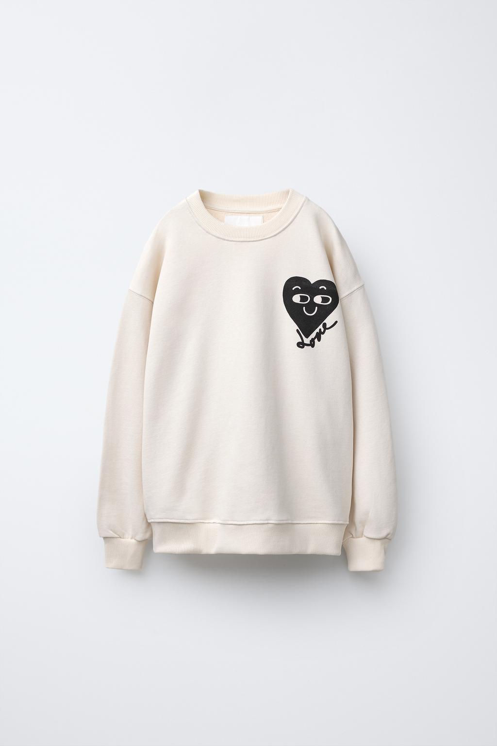 HEART PRINT HOODIE