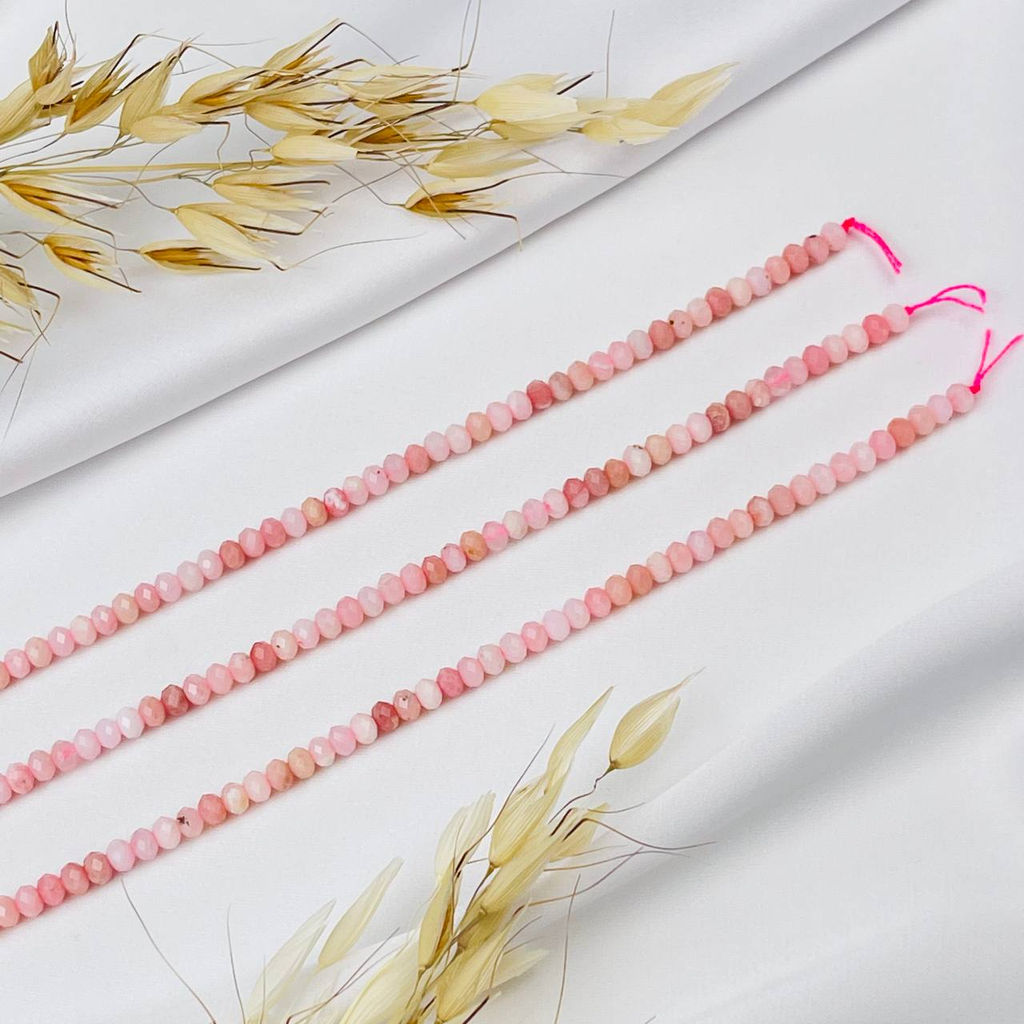 Бусины для украшений из розового Опала (110 бусин)