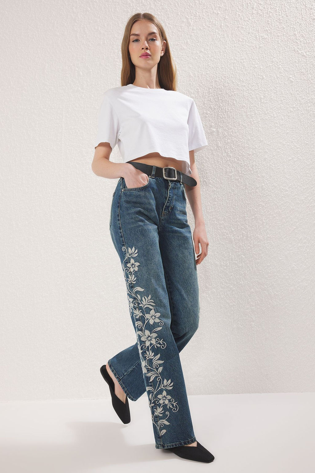 Mavi Nak?sl? Yuksek Bel Wide Leg Jeans TWOSS25JE00265 - Trendyolmilla фото 3