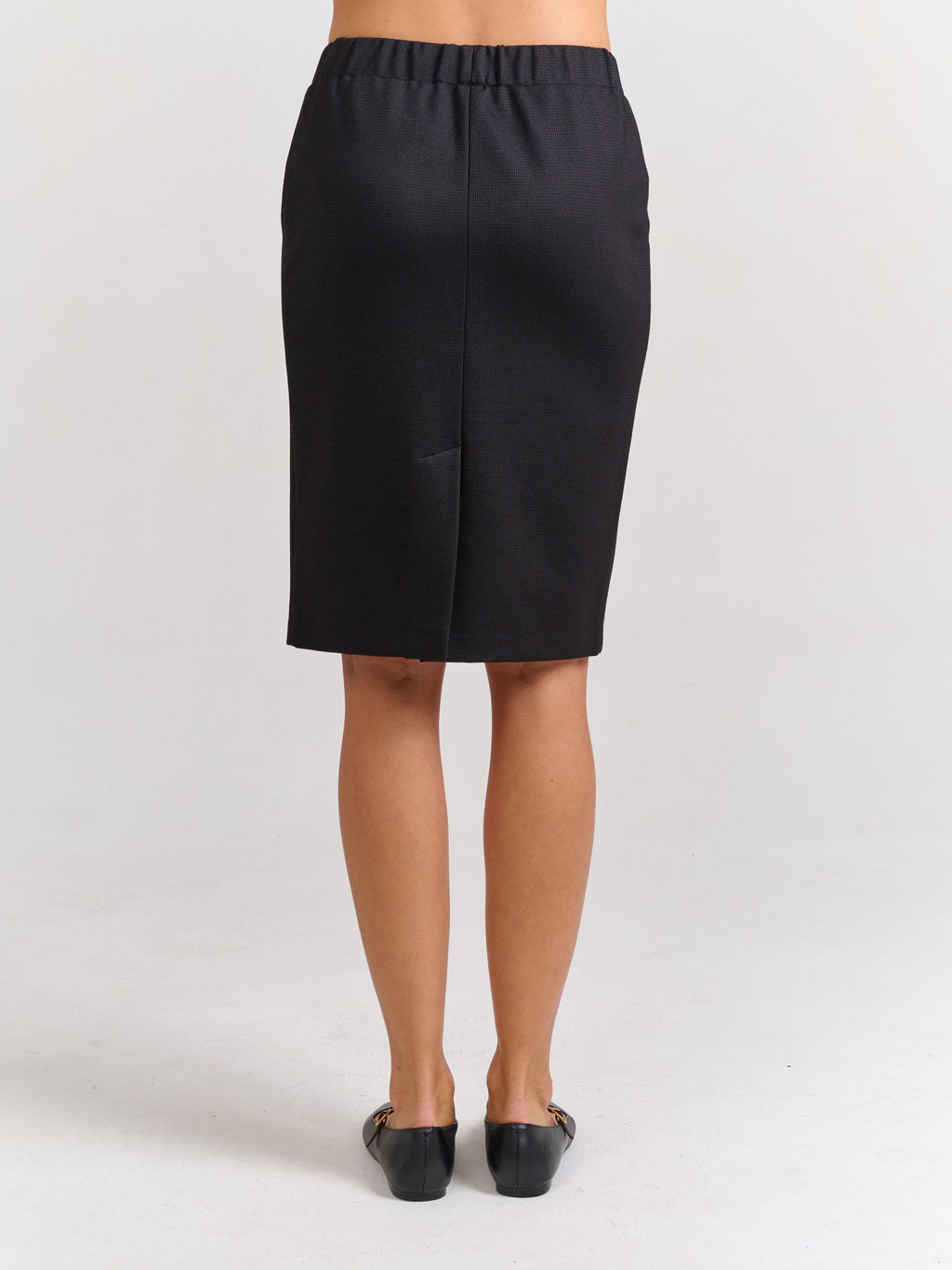 Юбка на круговой резинке из плотного трикотажа