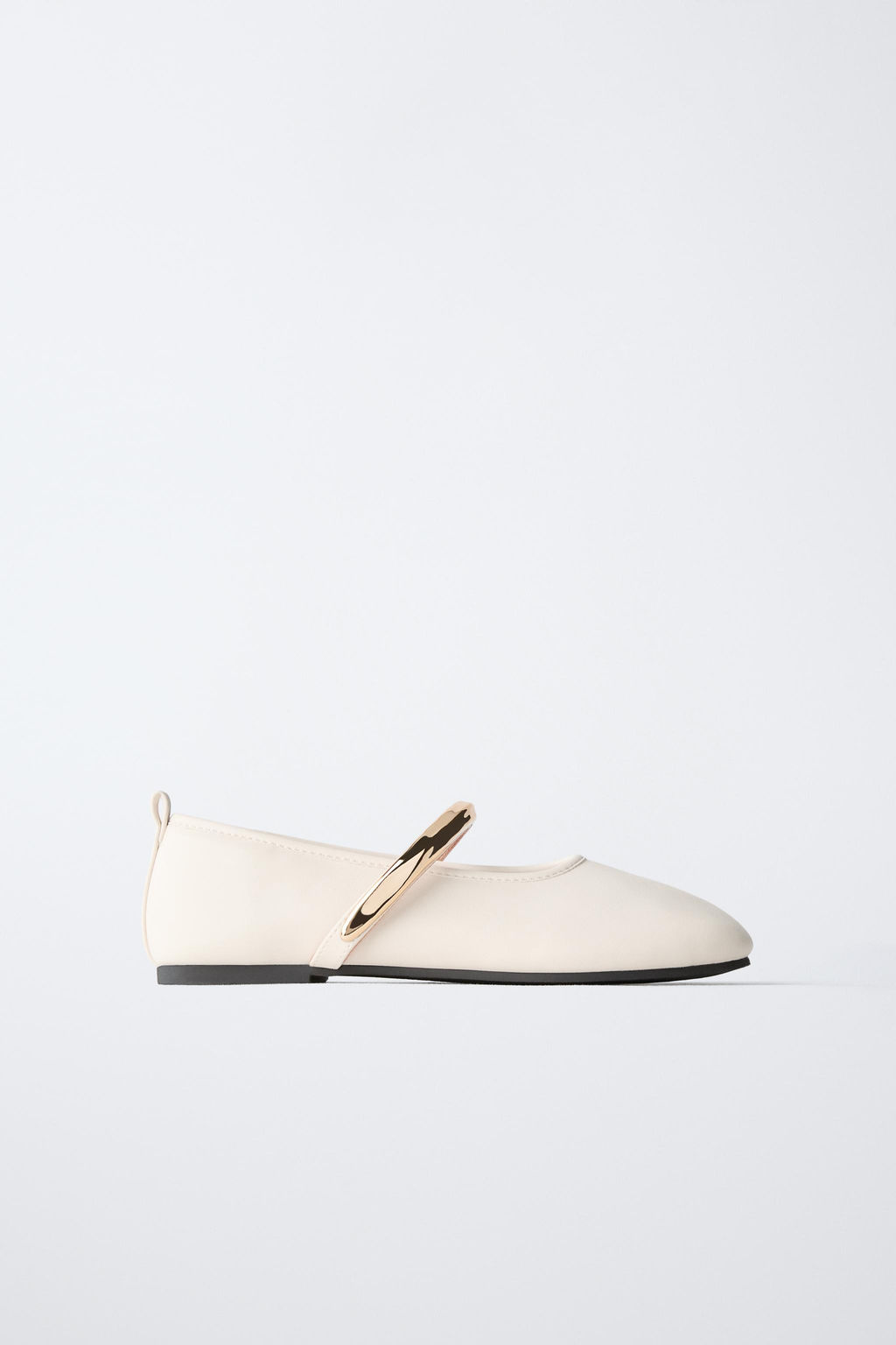 BALLERINA SHOES WITH METAL STRAP