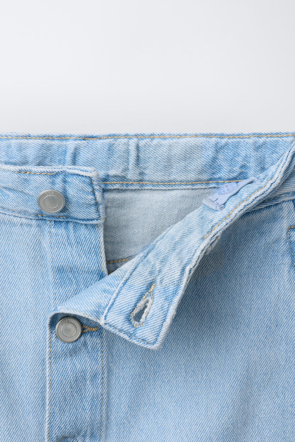 BERMUDA DENIM MIDI BOTONES / Azul - Zara фото 3