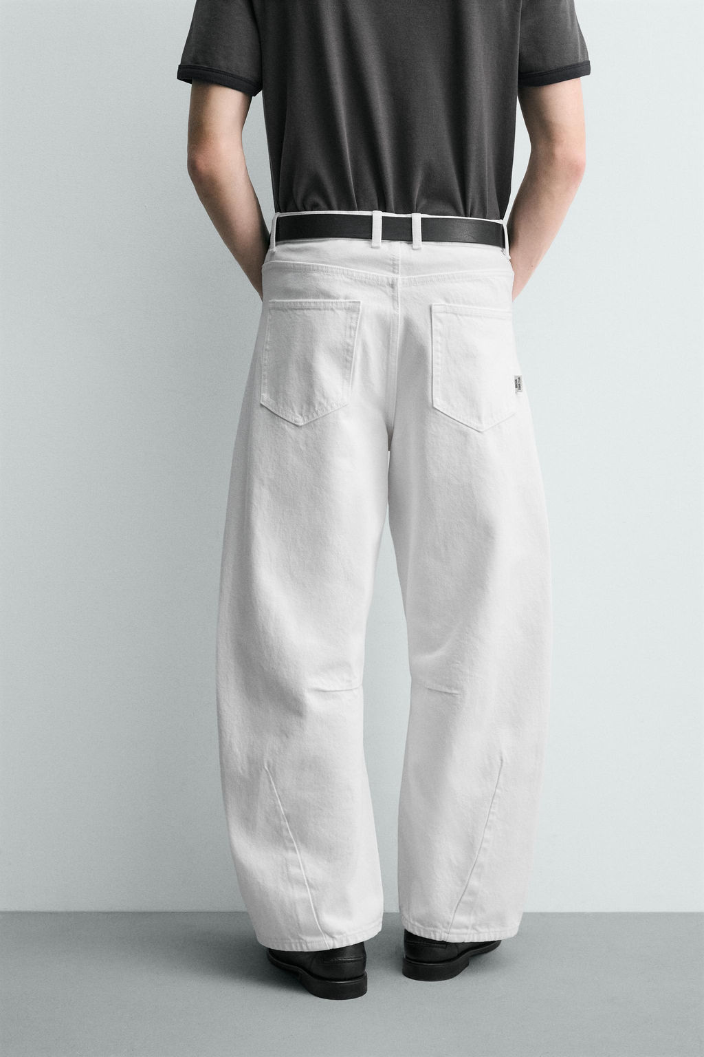 PANTAL?N BARREL FIT / Blanco