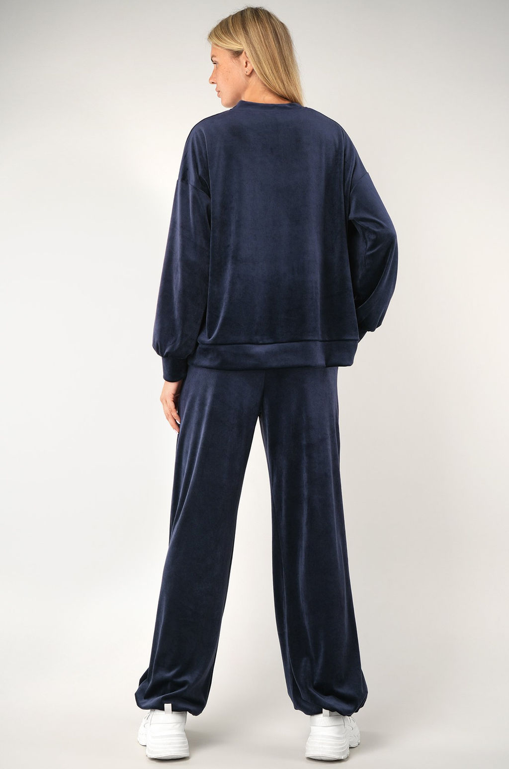 Женский велюровый костюм оверсайз Happyfox