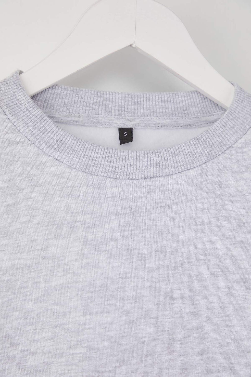 Kar Melanj Oversize/Rahat Kesim Basic Bisiklet Yaka Kal?n/Ici polarl? Orme Sweatshirt TWOAW24SW00102