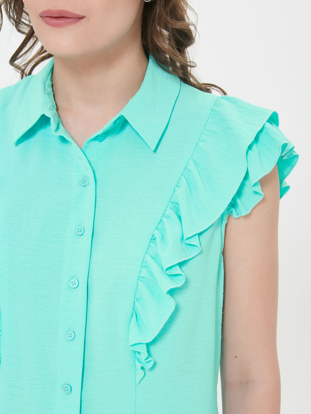 Блузка с оборками