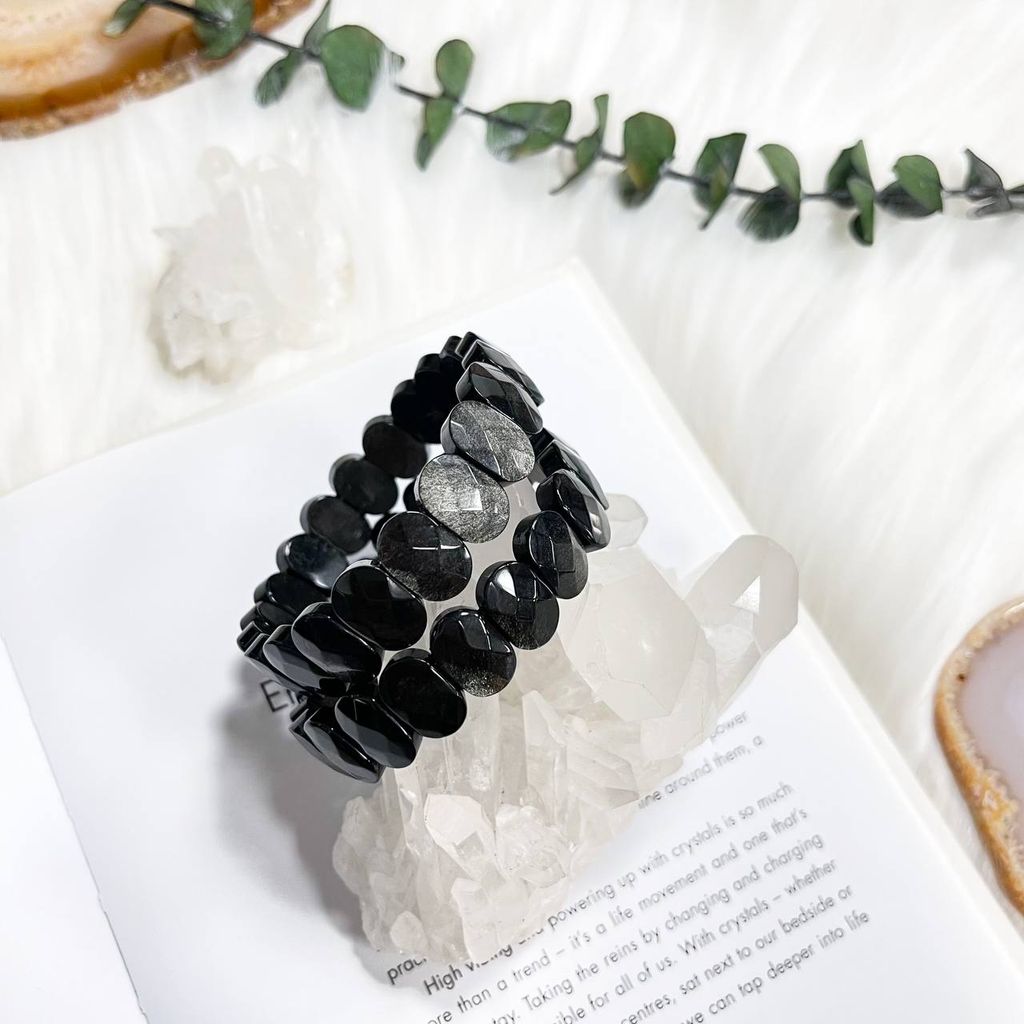 Браслет из серебристого Обсидиана