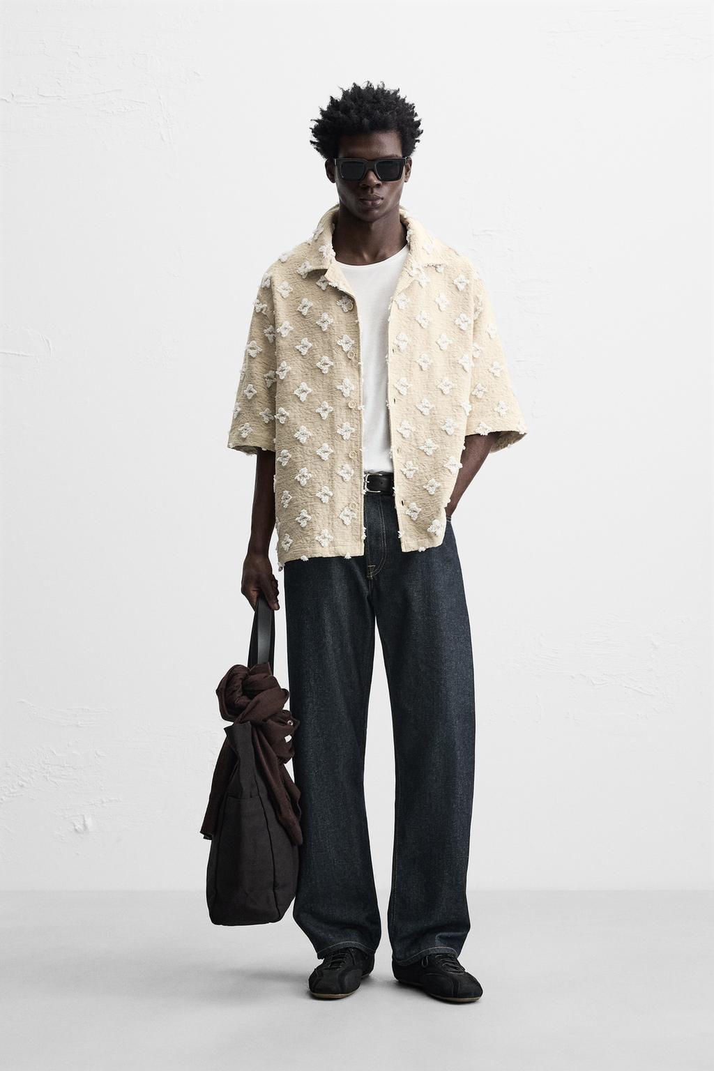 TEXTURED JACQUARD SHIRT