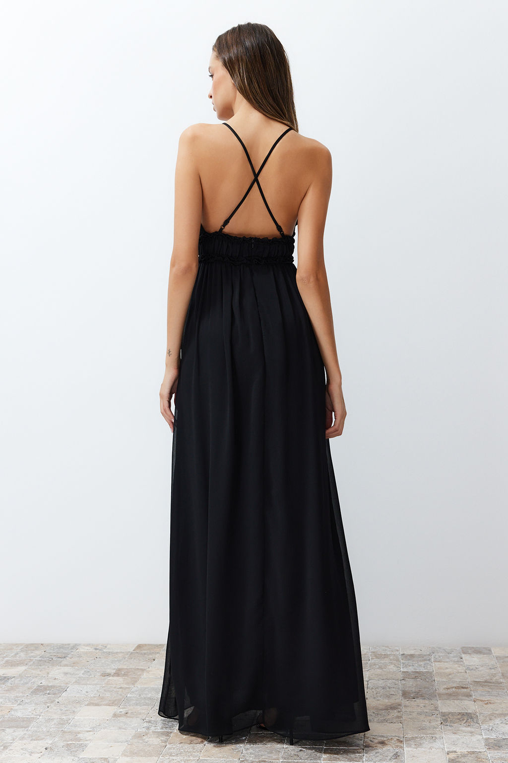TRENDYOLMILLA Cok Renkli A-Kesim Astarl? Sifon Dokuma Uzun S?k Abiye Elbise TPRSS24AE00058  фото 6