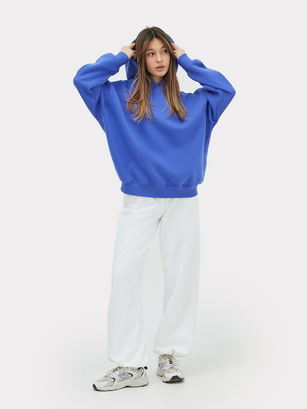 Анорак женский в синем цвете сирень 122775 - Mark formelle фото 9