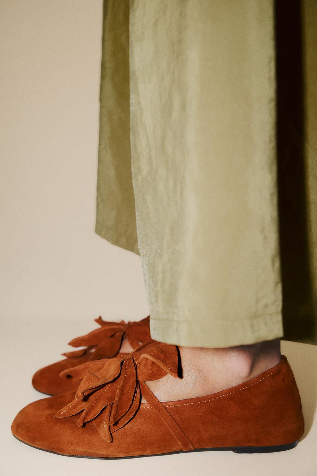 LEATHER FLOWER BALLERINAS - Zara фото 3