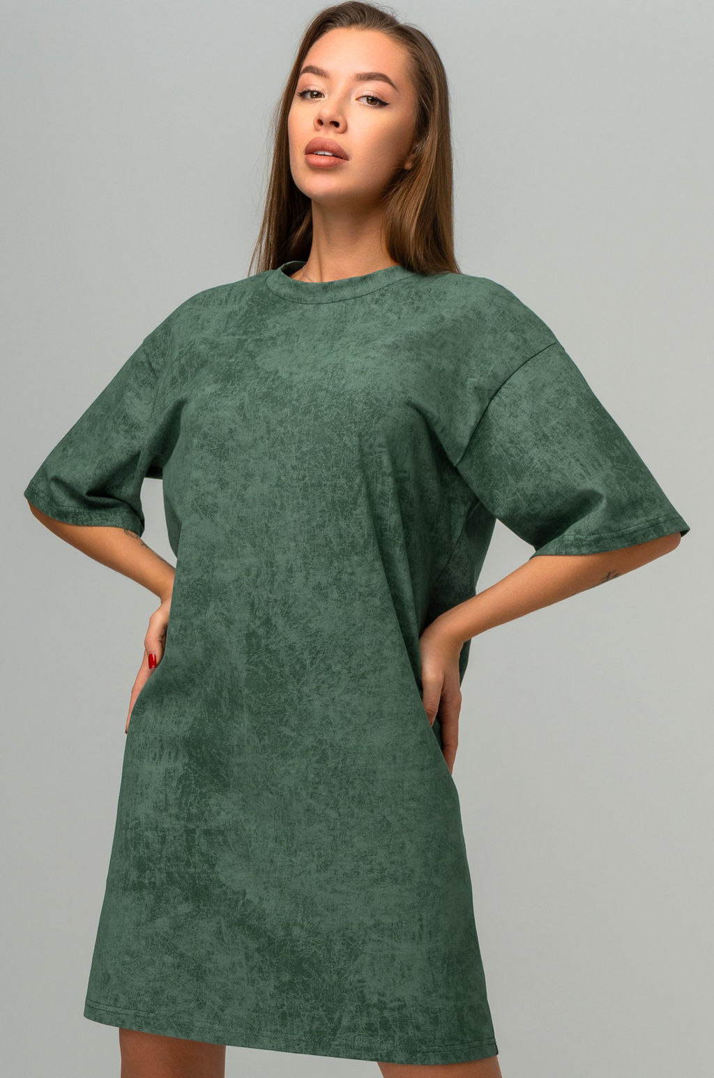 Женское платье-футболка оверсайз Happyfox