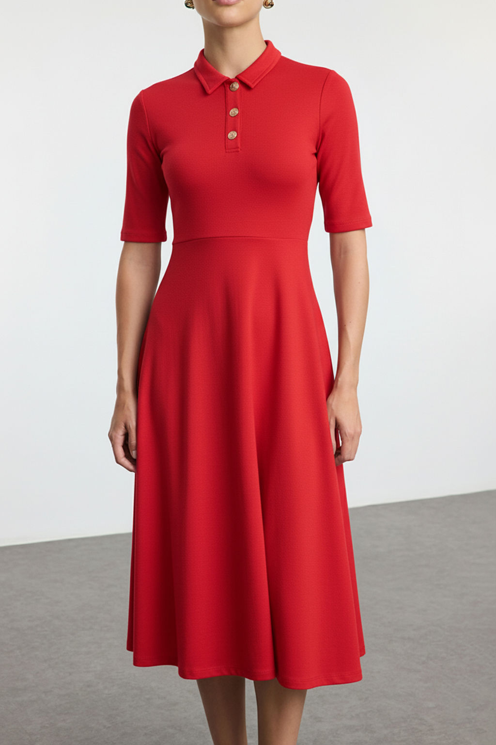 TRENDYOLMILLA K?rm?z? Dugmeli Yaka Truvakar Kol Skater/Belden Ac?lan Midi Orme Elbise TWOAW25EL00518 фото 9