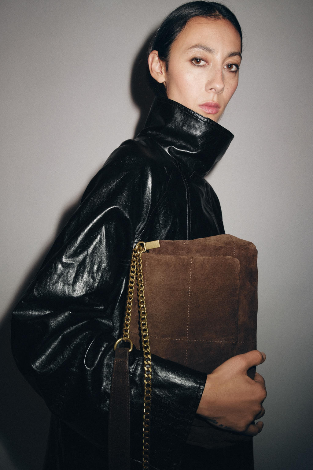 SPLIT SUEDE LEATHER SHOULDER BAG - Zara фото 14
