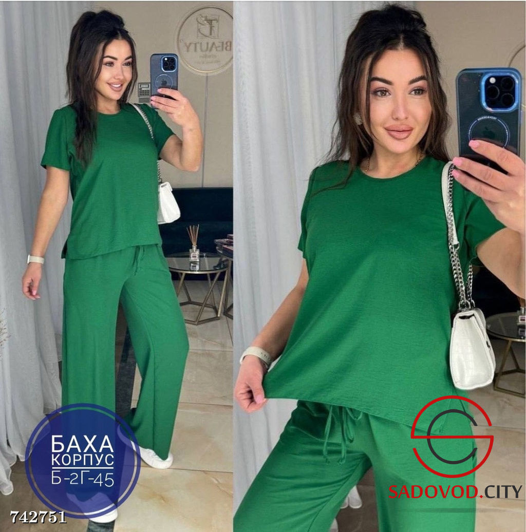 Летний брючный костюм двойка