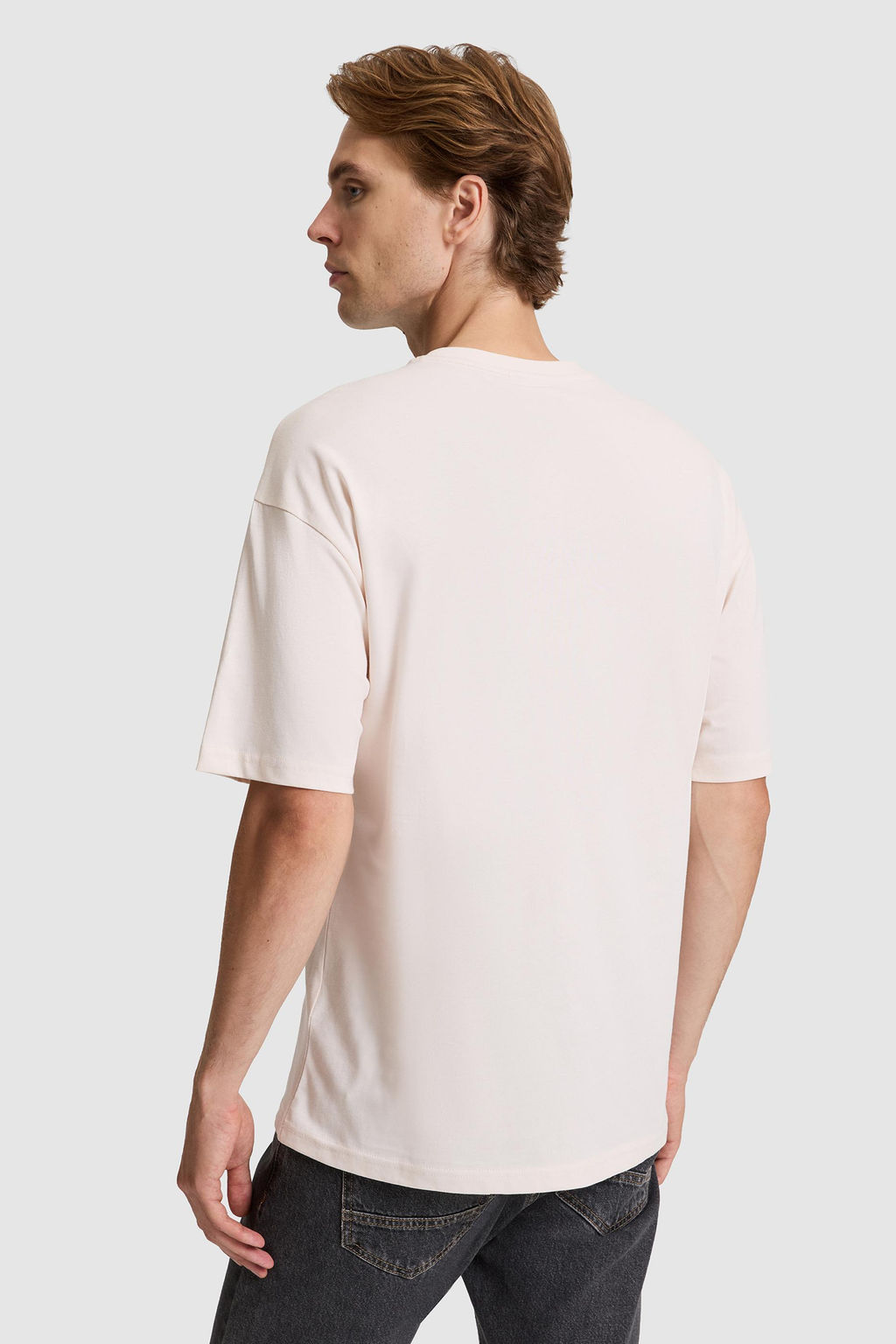 Erkek Krem Comfort Fit Bisiklet Yaka Ti__rt