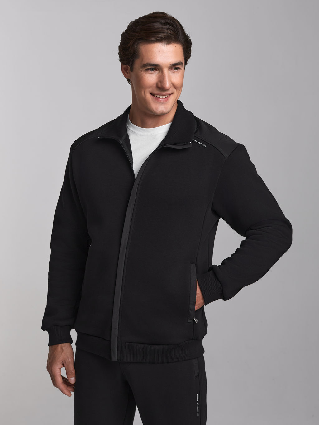 Спортивный костюм мужской RED-N-ROCKS