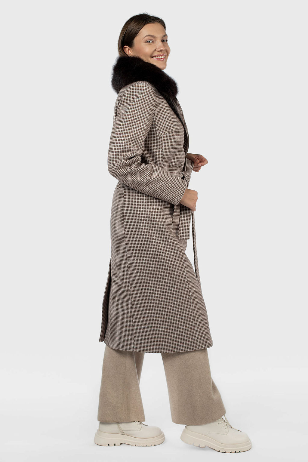 Мех натуральный (песец) Пальто утепленное Термофинн 100 г - El podio фото 4