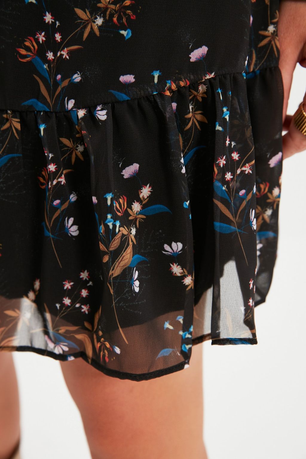 Siyah Dik Yaka Dokuma Elbise TCLAW19LJ0076