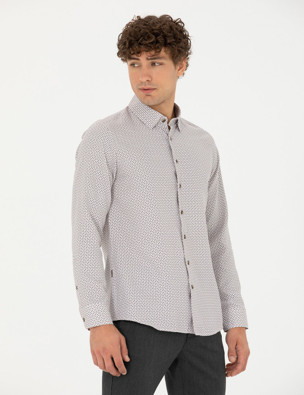 Рубашка Slim Fit коричневая с длинным рукавом