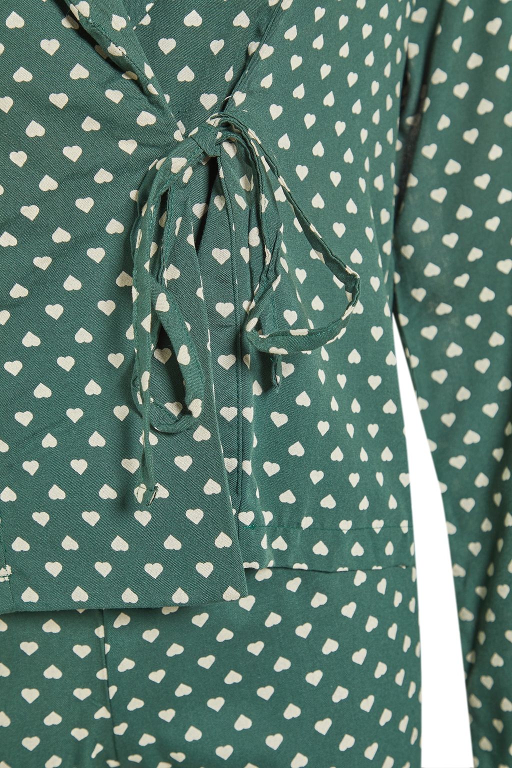 Yesil Kalpli Baglama Detayl? Viskon Dokuma Pijama Tak?m? THMAW22PT0300