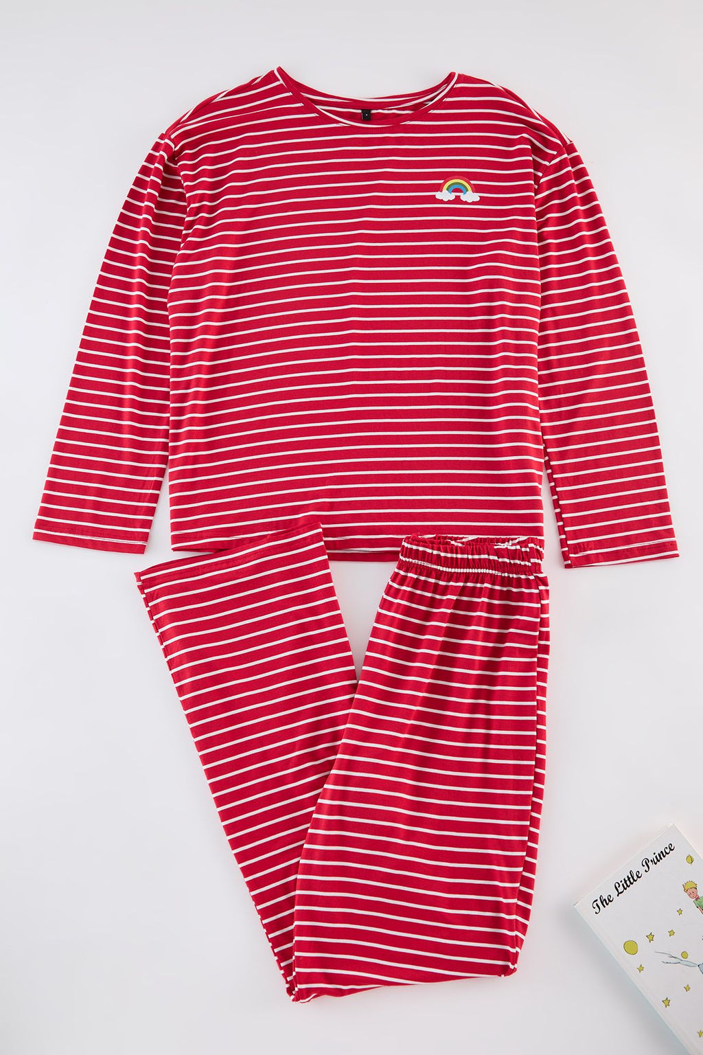 Trendyolmilla Lacivert Cizgili Gokkusag? Bask?l? Viskon Orme Pijama Tak?m? THMAW25PT00014