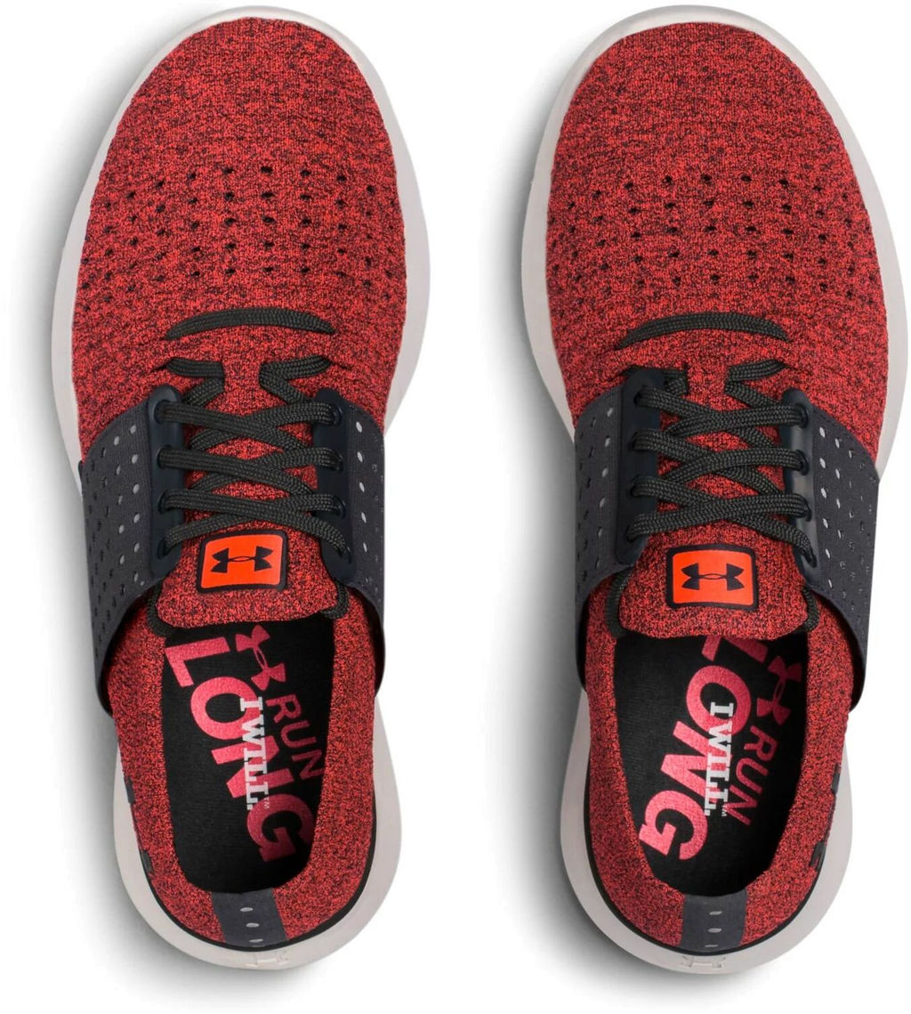 Кроссовки женские