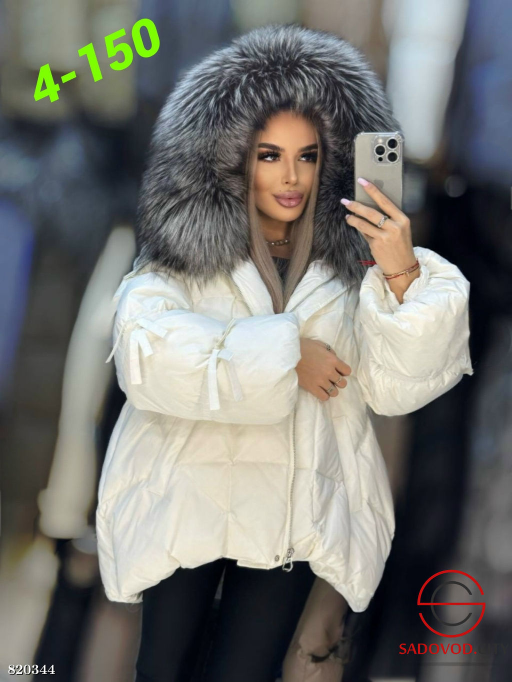 Куртка женская с меховым капюшоном - Bruno фото 2