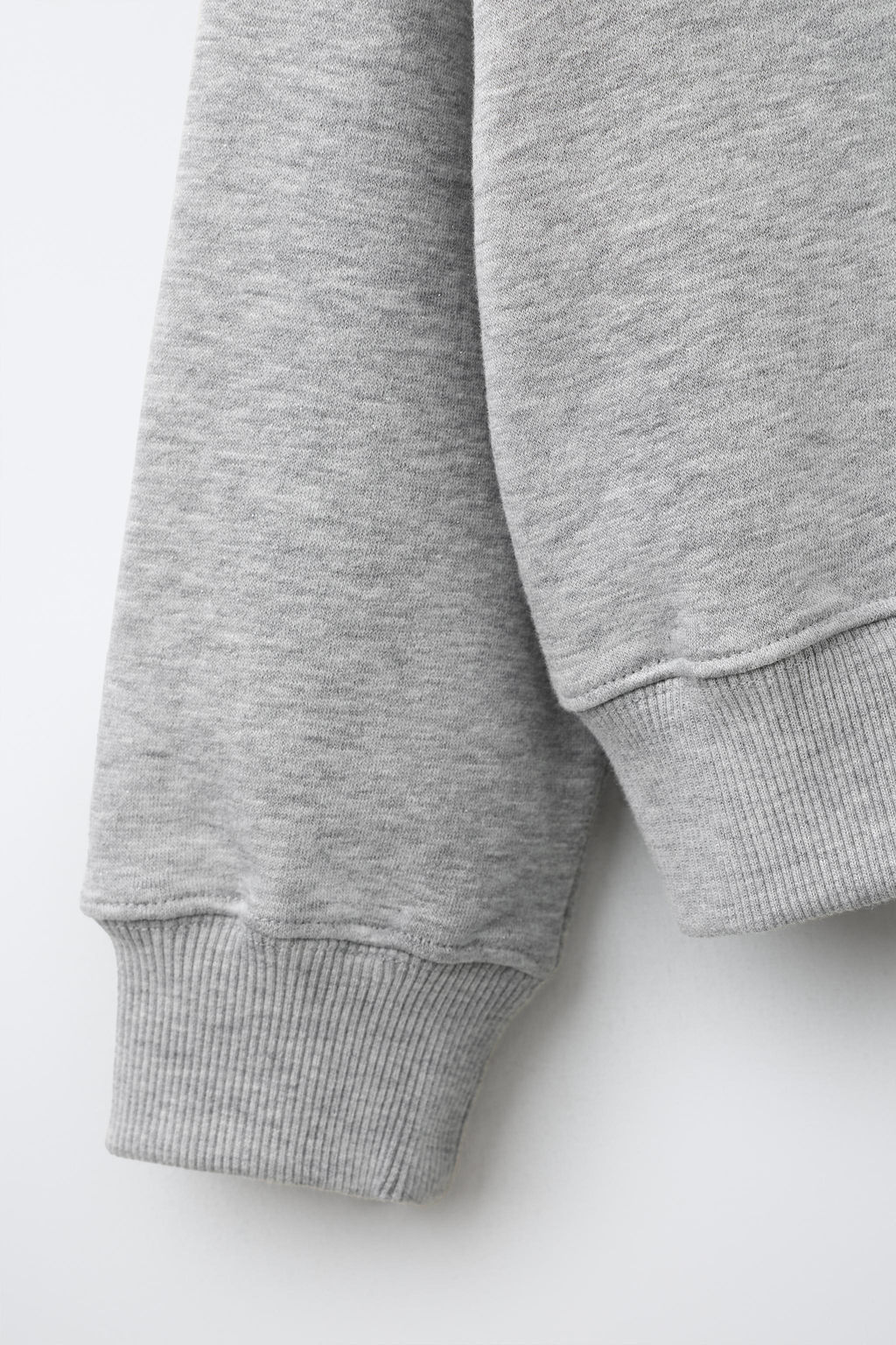SUDADERA CUELLO BOBO COMBINADO / Gris vigor? - Zara фото 4
