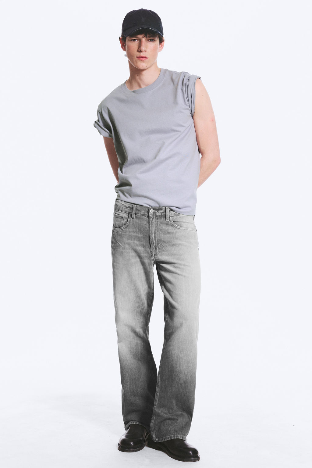 Vaqueros de tiro medio y pernera bootcut holgada Mercury - H&m фото 4