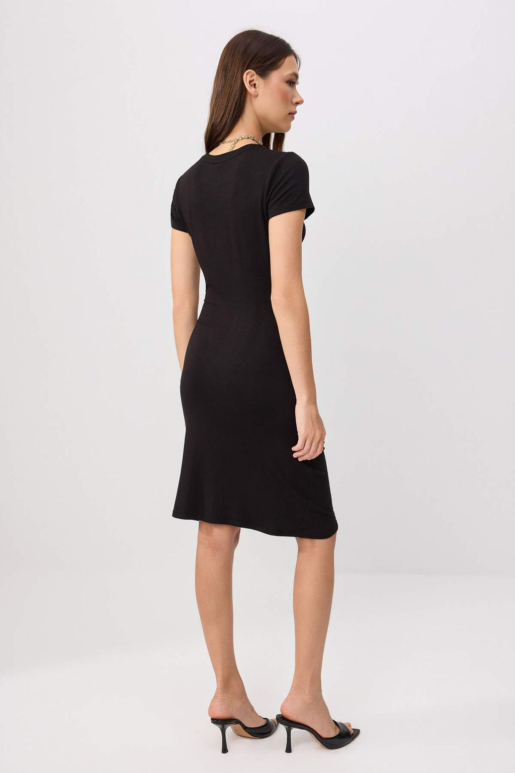 Siyah D_z Bodycon Bisiklet Yaka Standart Kol K_sa Mini Pamuklu Esnek _rme Elbise TWOSS26EL00772 - Trendyolmilla фото 4