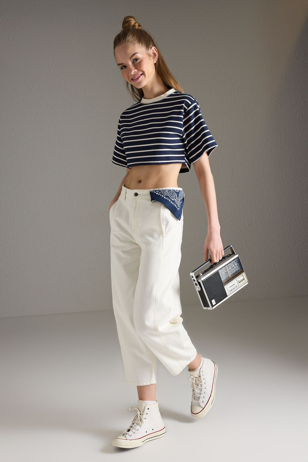 Trendyolmilla Ekru Barrel Kal?p Pamuklu Gabardin Pantolon TWOSS25PL00117 фото 2